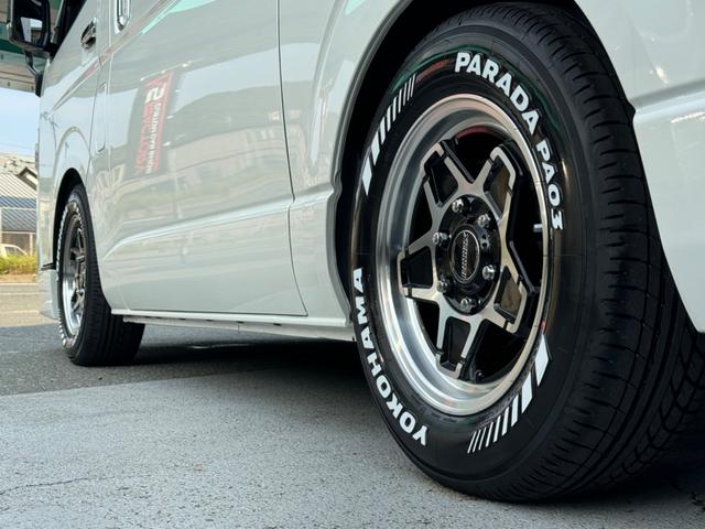 ハイエースワゴン ＧＬ　新車／ローダウン／４１５コブラフロントスポイラー／ＬＥＤテールランプ／ＥＳＳＥＸ／１７ＡＷ／ＵＩビークル／シートカバー／フリップダウンモニター／７インチナビ／ＥＴＣ／ハイエースカスタム（30枚目）