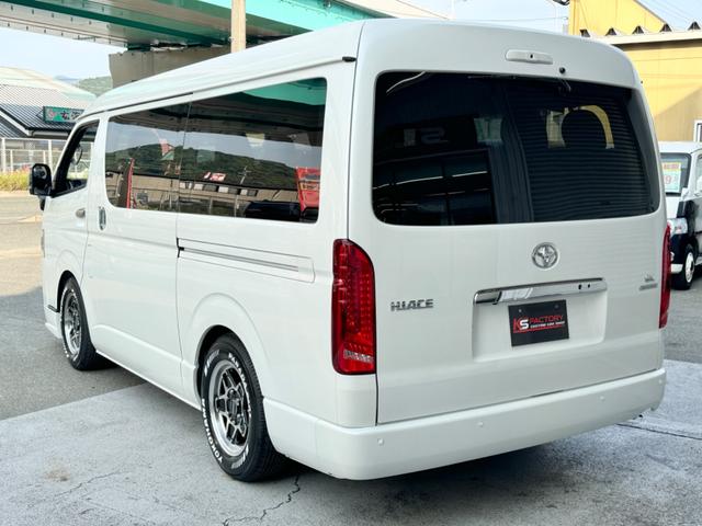 ハイエースワゴン ＧＬ　新車／ローダウン／４１５コブラフロントスポイラー／ＬＥＤテールランプ／ＥＳＳＥＸ／１７ＡＷ／ＵＩビークル／シートカバー／フリップダウンモニター／７インチナビ／ＥＴＣ／ハイエースカスタム（34枚目）