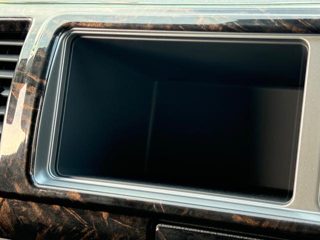 ハイエースワゴン ＧＬ　新車／ローダウン／４１５コブラフロントスポイラー／ＬＥＤテールランプ／ＥＳＳＥＸ／１７ＡＷ／ＵＩビークル／シートカバー／フリップダウンモニター／７インチナビ／ＥＴＣ／ハイエースカスタム（73枚目）