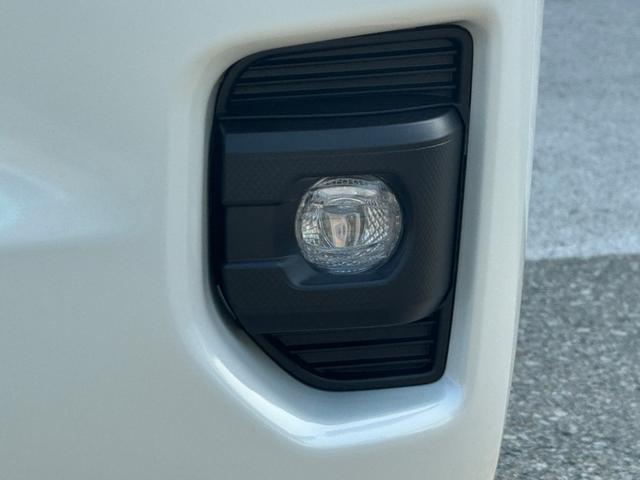 ハイエースワゴン ＧＬ　未登録新車／２ＷＤ／即納車／パワースライドドア／ＬＥＤヘッドライト／プッシュスタート／デジタルインナーミラー／パノラミックビューモニター／レーンデパーチャーアラートメント／オトマチックハイビーム（30枚目）