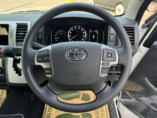 ハイエースワゴン ＧＬ　未登録新車／２ＷＤ／即納車／パワースライドドア／ＬＥＤヘッドライト／プッシュスタート／デジタルインナーミラー／パノラミックビューモニター／レーンデパーチャーアラートメント／オトマチックハイビーム（49枚目）