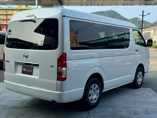 ハイエースワゴン ＧＬ　未登録新車／４ＷＤ／即納車／寒冷地仕様／パワースライドドア／ＬＥＤヘッドライト／プッシュスタート／デジタルインナーミラー／パノラミックビューモニター／レーンデパーチャーアラートメント（22枚目）