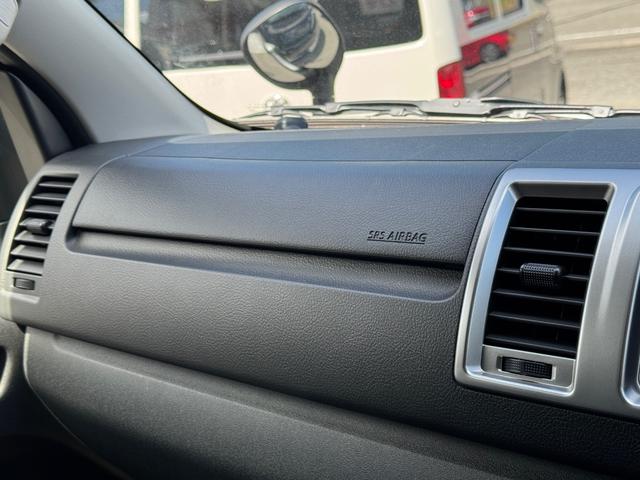 ハイエースワゴン ＧＬ　未登録新車／ワゴンＧＬ／４ＷＤ／ＫＳＦワゴンベッドキト／ＥＳＳＥＸ／ＣＲＳ／ＥＬ－１６／ＴＯＹＯタイヤ／ＧＲマッドフラップ／ＬＥＤ付スポイラー／全方位カメラ／カロッツェリアナビ／フリップダウンモニター（36枚目）