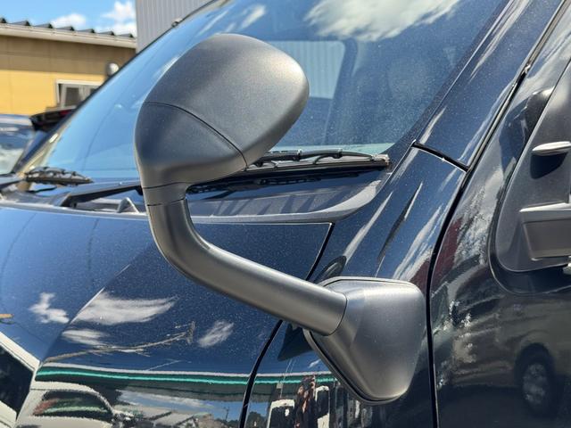 ハイエースワゴン ＧＬ　未登録新車／ワゴンＧＬ／４ＷＤ／ＫＳＦワゴンベッドキト／ＥＳＳＥＸ／ＣＲＳ／ＥＬ－１６／ＴＯＹＯタイヤ／ＧＲマッドフラップ／ＬＥＤ付スポイラー／全方位カメラ／カロッツェリアナビ／フリップダウンモニター（70枚目）