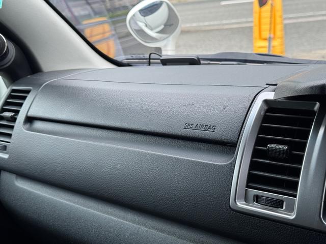 ハイエースワゴン ＧＬ　フルエアロ／バッドフェイス／ＢＫシートカバー／８インチナビ／後席モニター／ＥＴＣ／バックカメラ／デジタルミラー／パワースライドドア／サイドバー／ローダウン／ハイエースカスタム／ＧＩＢＳＯＮバンパー（33枚目）