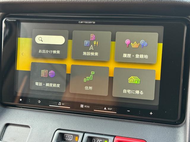 タウンエースバン ＧＬ　新車／Ｌｕａｎａ／レイクブルー／ツートンペイント／ベッドキット／床パネル／キャメル内装カバー／シートカバー／ウッドパネル／ナビ／ＥＴＣ／テーブル／キャンプ仕様／タウンエースカスタム／車中泊仕様（40枚目）