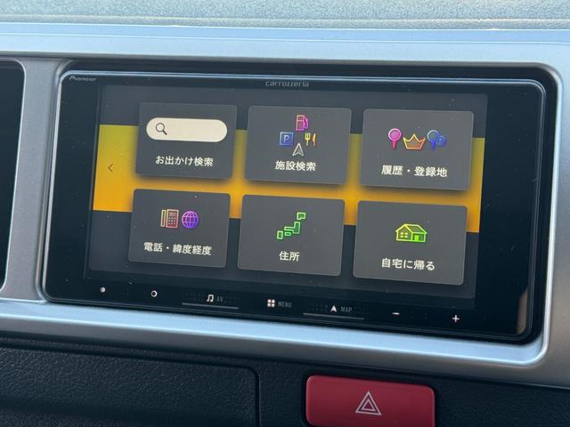 ハイエースワゴン ＧＬ　新車／４ＷＤ／ＫＳＦシートアレンジ／ラウンジパッケージ／カロッツェリアナヒ／ＥＴＣ／フリップダウンモニター／パノラミックビューモニター／キャンピングカー仕様／車中泊仕様／フルフラット／フローリング（30枚目）