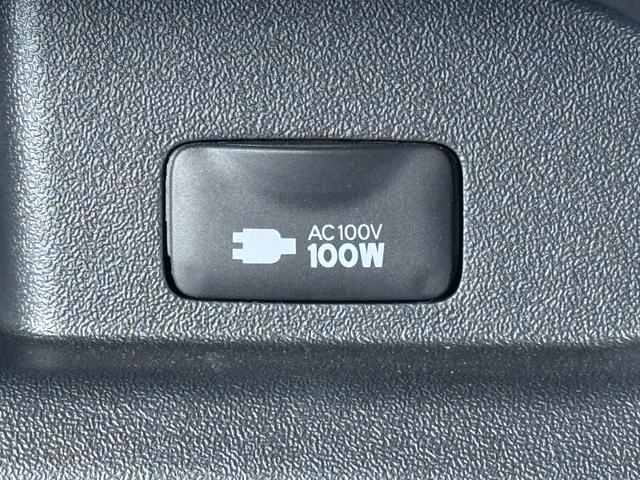 ハイエースワゴン ＧＬ　新車／４ＷＤ／ＫＳＦシートアレンジ／ラウンジパッケージ／カロッツェリアナヒ／ＥＴＣ／フリップダウンモニター／パノラミックビューモニター／キャンピングカー仕様／車中泊仕様／フルフラット／フローリング（35枚目）