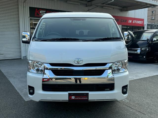 ハイエースワゴン ＧＬ　新車／４ＷＤ／ＫＳＦシートアレンジ／ラウンジパッケージ／カロッツェリアナヒ／ＥＴＣ／フリップダウンモニター／パノラミックビューモニター／キャンピングカー仕様／車中泊仕様／フルフラット／フローリング（39枚目）