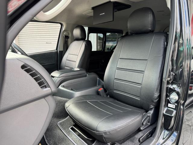 ハイエースワゴン ＧＬ　未登録新車／ＫＳ－ＳＡＬＯＯＮ２／３人掛ベンチシート／フルフラット／対座シート／ＡＬＰＩＮＥ１１インチＢＩＧＸナビ／１２．８インチフリップダウンモニター／ＥＴＣ／ナイトロパワー１７ＡＷ／ローダウン（6枚目）