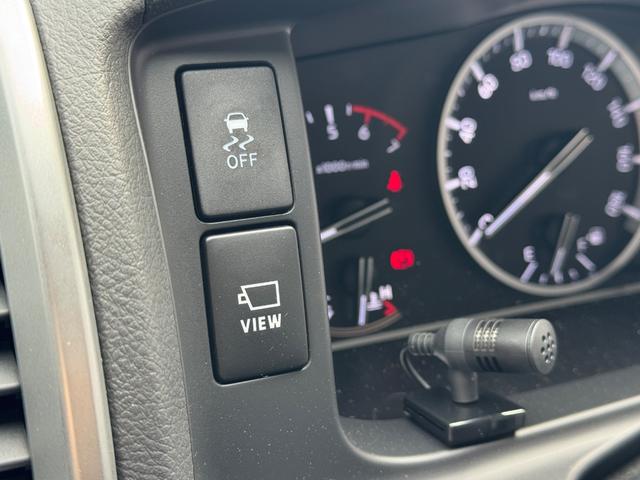 ハイエースワゴン ＧＬ　未登録新車／ＫＳ－ＳＡＬＯＯＮ２／３人掛ベンチシート／フルフラット／対座シート／ＡＬＰＩＮＥ１１インチＢＩＧＸナビ／１２．８インチフリップダウンモニター／ＥＴＣ／ナイトロパワー１７ＡＷ／ローダウン（31枚目）