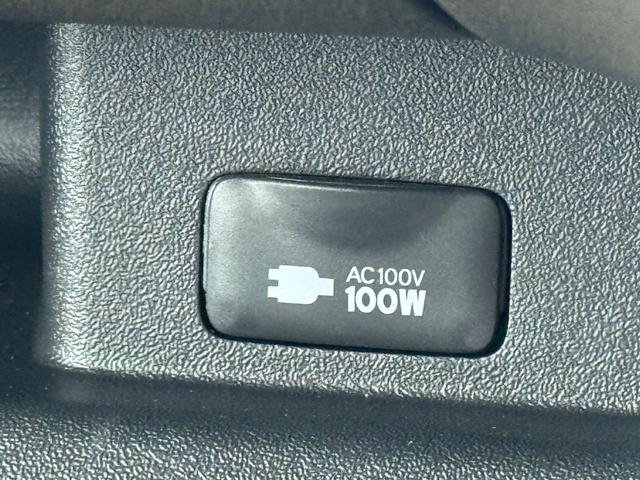 ハイエースワゴン ＧＬ　未登録新車／ＫＳ－ＳＡＬＯＯＮ２／３人掛ベンチシート／フルフラット／対座シート／ＡＬＰＩＮＥ１１インチＢＩＧＸナビ／１２．８インチフリップダウンモニター／ＥＴＣ／ナイトロパワー１７ＡＷ／ローダウン（43枚目）