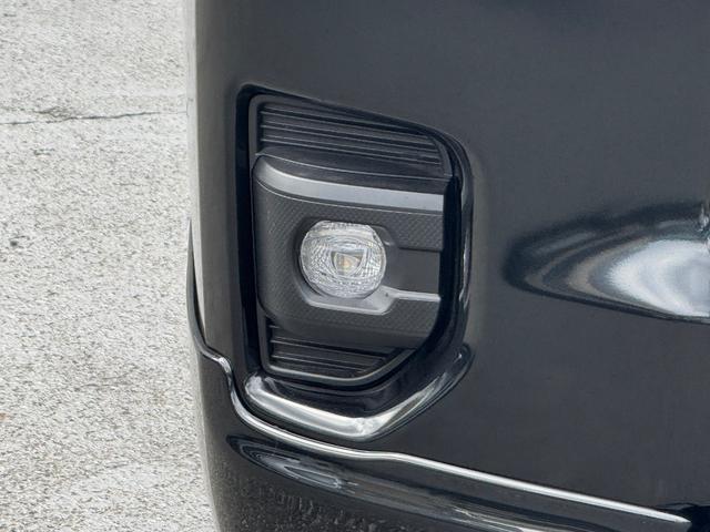 ハイエースワゴン ＧＬ　未登録新車／ＫＳ－ＳＡＬＯＯＮ２／３人掛ベンチシート／フルフラット／対座シート／ＡＬＰＩＮＥ１１インチＢＩＧＸナビ／１２．８インチフリップダウンモニター／ＥＴＣ／ナイトロパワー１７ＡＷ／ローダウン（63枚目）