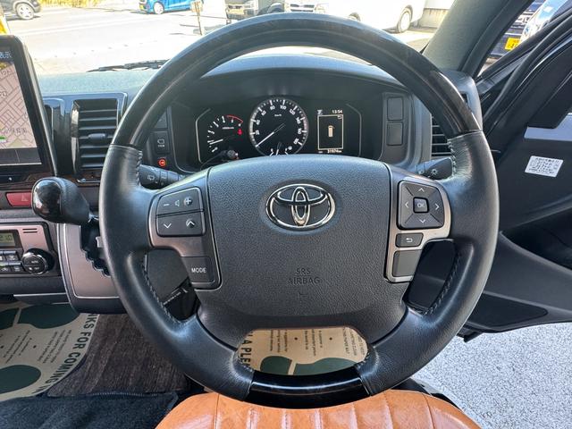 ハイエースバン スーパーGL ディーゼル/ワンオーナー/寒冷地仕様/ALPINE11インチBIXナビ/12.8インチ/ベッドキット/TRD/フロントスポイラー/16インチAW/キャメルカラー/シートカバー/キャンピングカー仕様(20枚目)