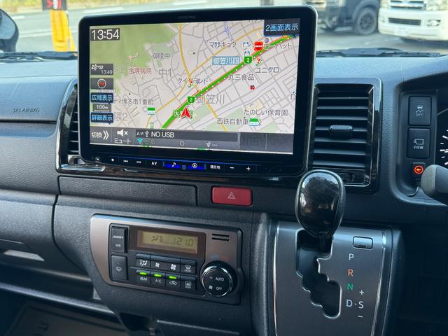 ハイエースバン スーパーGL ディーゼル/ワンオーナー/寒冷地仕様/ALPINE11インチBIXナビ/12.8インチ/ベッドキット/TRD/フロントスポイラー/16インチAW/キャメルカラー/シートカバー/キャンピングカー仕様(25枚目)