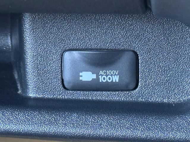 ハイエースバン スーパーＧＬ　ダークプライムＩＩ　ＡＬＰＩＮＥ　ＢＩＧＸ／ワンオーナー／ベッドキット／ＢＲＩＤＥシート／デジタルインナーミラー／ドラレコ／天井スピーカー／後席モニター／社外リアバンパー／デイトナ／車中泊仕様／中古ハイエースカスタム（26枚目）