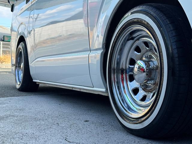 ハイエースバン スーパーＧＬ　ダークプライムＩＩ　ＡＬＰＩＮＥ　ＢＩＧＸ／ワンオーナー／ベッドキット／ＢＲＩＤＥシート／デジタルインナーミラー／ドラレコ／天井スピーカー／後席モニター／社外リアバンパー／デイトナ／車中泊仕様／中古ハイエースカスタム（41枚目）