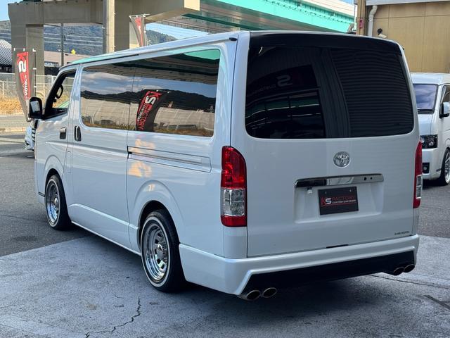 ハイエースバン スーパーＧＬ　ダークプライムＩＩ　ＡＬＰＩＮＥ　ＢＩＧＸ／ワンオーナー／ベッドキット／ＢＲＩＤＥシート／デジタルインナーミラー／ドラレコ／天井スピーカー／後席モニター／社外リアバンパー／デイトナ／車中泊仕様／中古ハイエースカスタム（46枚目）