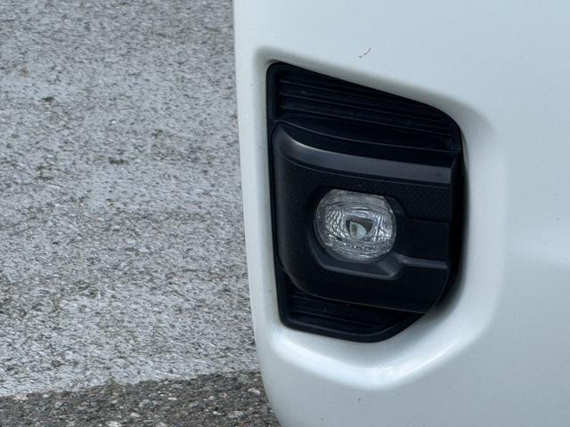 ハイエースバン スーパーＧＬ　ダークプライムＩＩ　ＡＬＰＩＮＥ　ＢＩＧＸ／ワンオーナー／ベッドキット／ＢＲＩＤＥシート／デジタルインナーミラー／ドラレコ／天井スピーカー／後席モニター／社外リアバンパー／デイトナ／車中泊仕様／中古ハイエースカスタム（54枚目）