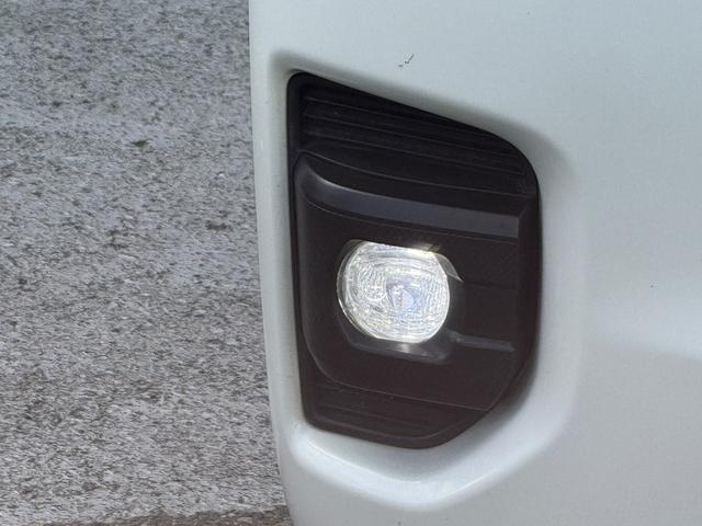 ハイエースバン スーパーＧＬ　ダークプライムＩＩ　ＡＬＰＩＮＥ　ＢＩＧＸ／ワンオーナー／ベッドキット／ＢＲＩＤＥシート／デジタルインナーミラー／ドラレコ／天井スピーカー／後席モニター／社外リアバンパー／デイトナ／車中泊仕様／中古ハイエースカスタム（58枚目）