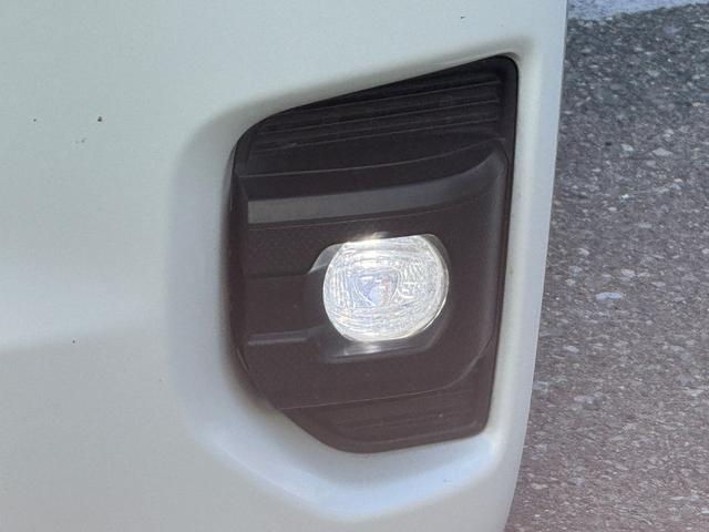 ハイエースバン スーパーＧＬ　ダークプライムＩＩ　ＡＬＰＩＮＥ　ＢＩＧＸ／ワンオーナー／ベッドキット／ＢＲＩＤＥシート／デジタルインナーミラー／ドラレコ／天井スピーカー／後席モニター／社外リアバンパー／デイトナ／車中泊仕様／中古ハイエースカスタム（59枚目）