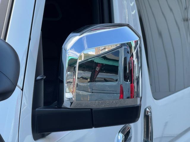 ハイエースバン スーパーＧＬ　ダークプライムＩＩ　ＡＬＰＩＮＥ　ＢＩＧＸ／ワンオーナー／ベッドキット／ＢＲＩＤＥシート／デジタルインナーミラー／ドラレコ／天井スピーカー／後席モニター／社外リアバンパー／デイトナ／車中泊仕様／中古ハイエースカスタム（61枚目）