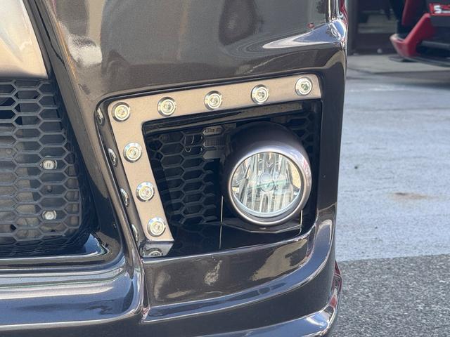 ハイエースバン スーパーGL 50TH アニバーサリーリミテッド ワイド/ディーゼル/50周年/グラファイトメタリック/ジョーカーフロントバンパー//ベッドキット/ALPINE11インチBIGXナビ/フルフラット/車中泊/キャンピングカー仕様/ハイエースカスタム(36枚目)