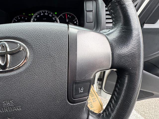 ハイエースバン スーパーＧＬ　ダークプライム　ディーゼル車／フルエアロ／ＥＳＳＥＸ／１８ＡＷ／／ローダウン／ＣＲＳバッドフェイスボンネット／８インチナビ／ＥＴＣ／バックカメラ／４１５コブラ／フロントスポイラー／ハイエース／カスタム／中古ハイエース（43枚目）