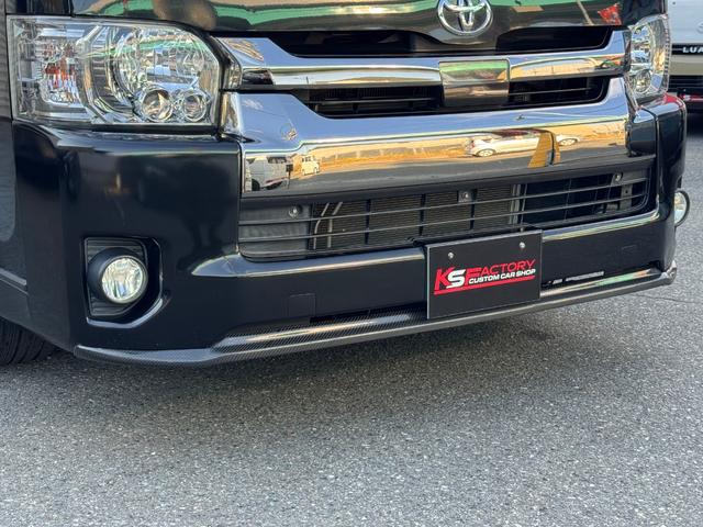 ハイエースバン スーパーＧＬ　ダークプライム　ディーゼル／フルエアロ／ローダウン／玄武／ショック／リアスポイラー／ＥＳＳＥＸ／ＥＷ－１８／ベッドキット／フローリングパネル／ヴァレンティ／シグマ／ＬＥＤテールランプ／インテリアパネル／中古ハイエース（29枚目）