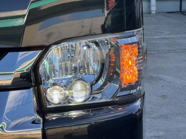 ハイエースバン スーパーＧＬ　ダークプライム　ディーゼル／フルエアロ／ローダウン／玄武／ショック／リアスポイラー／ＥＳＳＥＸ／ＥＷ－１８／ベッドキット／フローリングパネル／ヴァレンティ／シグマ／ＬＥＤテールランプ／インテリアパネル／中古ハイエース（37枚目）