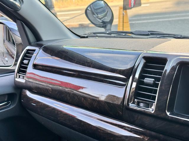 ハイエースバン スーパーＧＬ　ダークプライム　ディーゼル／フルエアロ／ローダウン／玄武／ショック／リアスポイラー／ＥＳＳＥＸ／ＥＷ－１８／ベッドキット／フローリングパネル／ヴァレンティ／シグマ／ＬＥＤテールランプ／インテリアパネル／中古ハイエース（65枚目）