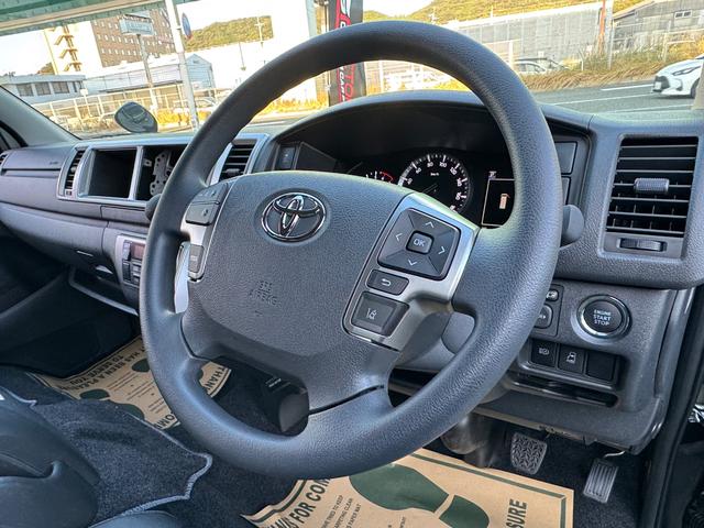 ハイエースワゴン ＧＬ　新車／ベッドキット／テーブル／シートアレンジ／フルフラット／新品１７ＡＷ／ゼロブレイク／４１５コブラスポイラー／ローダウン／ナスカータイヤ／間接照明／フローリング施工／新車ハイエースカスタム（23枚目）