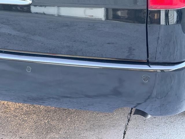 ハイエースワゴン ＧＬ　新車／ベッドキット／テーブル／シートアレンジ／フルフラット／新品１７ＡＷ／ゼロブレイク／４１５コブラスポイラー／ローダウン／ナスカータイヤ／間接照明／フローリング施工／新車ハイエースカスタム（54枚目）