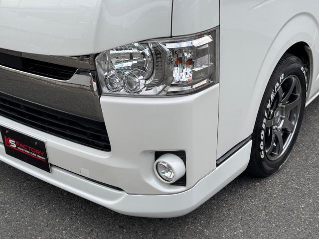 ハイエースバン スーパーGL ダークプライムII ディーゼル/ワンオーナー/バッドフェイス/ローダウン/CRSフロントスポイラー/GIBSONカミュラ/17AWナスカータイヤ/フローリング/LEDテールランプ/ETC/バックカメラ/ハイエースカスタム(27枚目)