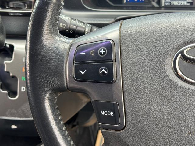 ハイエースバン スーパーGL ダークプライムII ディーゼル/ワンオーナー/バッドフェイス/ローダウン/CRSフロントスポイラー/GIBSONカミュラ/17AWナスカータイヤ/フローリング/LEDテールランプ/ETC/バックカメラ/ハイエースカスタム(56枚目)