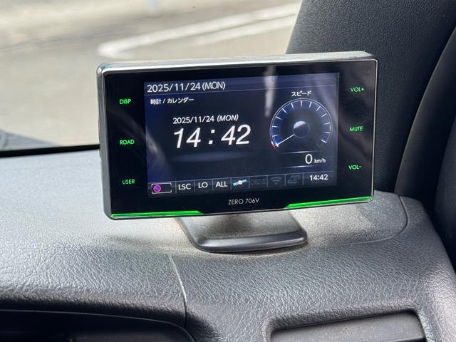 ハイエースバン スーパーGL ダークプライムII ディーゼル/ワンオーナー/バッドフェイス/ローダウン/CRSフロントスポイラー/GIBSONカミュラ/17AWナスカータイヤ/フローリング/LEDテールランプ/ETC/バックカメラ/ハイエースカスタム(58枚目)