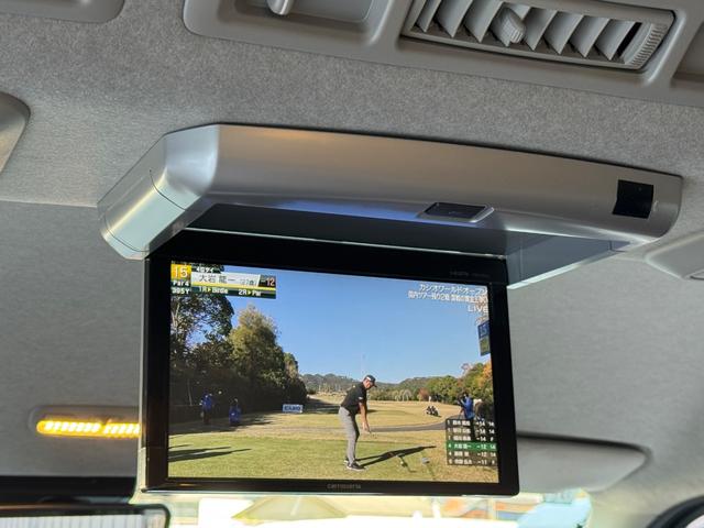 ハイエースワゴン GL ワンオーナー/ベッド/テーブル/床張り/特設ライトイエロー/バンパーガード/DEENコロラド/16AW/TOYOオープンカントリーRT/フリップダウンモニター/全方位カメラ/中古ハイエースカスタム(42枚目)