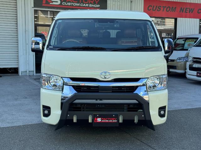 ハイエースワゴン GL ワンオーナー/ベッド/テーブル/床張り/特設ライトイエロー/バンパーガード/DEENコロラド/16AW/TOYOオープンカントリーRT/フリップダウンモニター/全方位カメラ/中古ハイエースカスタム(46枚目)