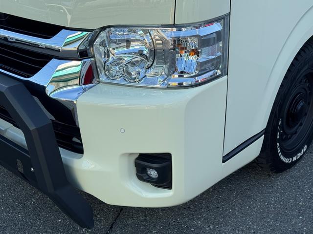 ハイエースワゴン GL ワンオーナー/ベッド/テーブル/床張り/特設ライトイエロー/バンパーガード/DEENコロラド/16AW/TOYOオープンカントリーRT/フリップダウンモニター/全方位カメラ/中古ハイエースカスタム(60枚目)