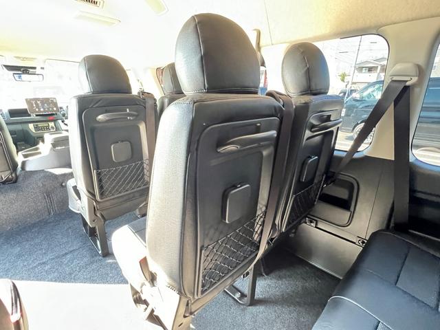 ハイエースコミューター スーパーロングＧＬ　未登録新車／ディーゼルターボ／１０人乗り３ナンバー構構造更済／１１インチディスプレイオーディオ／ＥＴＣ／前後カメラドラレコ／シートカバー／ローダウン／１６ＡＷ／フロントスポイラー／ＬＥＤテール／ＴＳＳ（11枚目）