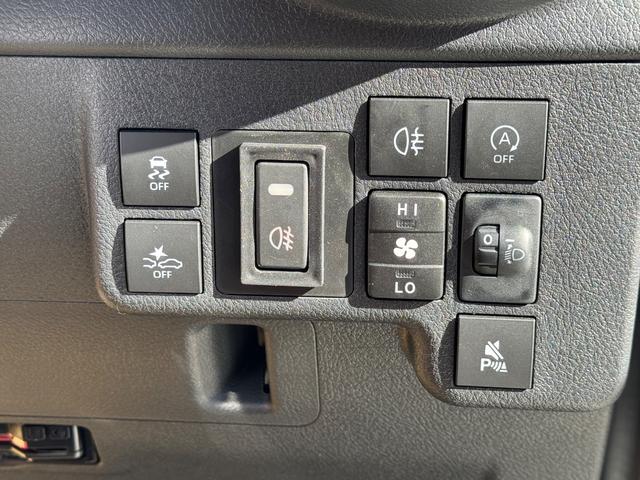 タウンエースバン GL 新車/Luana/スムースグレー/ツートンペイント/ベッドキット/床パネル/コーデュロイシートカバー/ウッドパネル/ナビ/ETC/バックカメラ/テーブル/キャンプ仕様/タウンエースカスタム/車中泊仕様(63枚目)