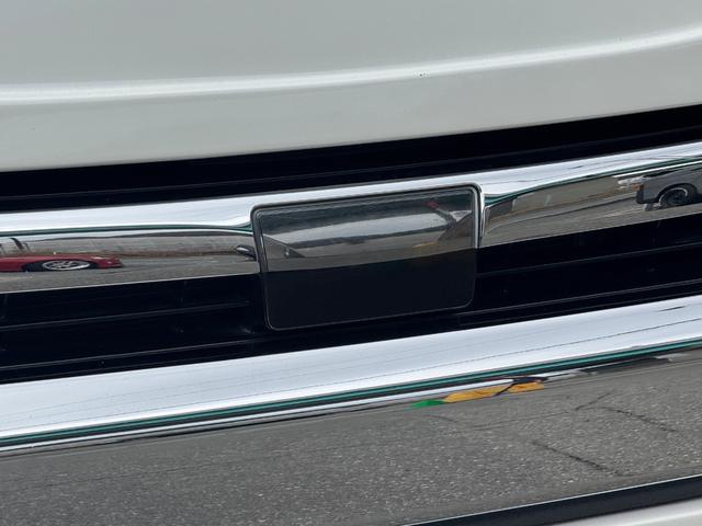 ハイエースバン スーパーGL ディーゼル/ダイナスティフルエアロ/ALPINEBIGX/11インチ/ベッドキット/フリップダウン/カーテン/インテリアパネル/LEDテール/ローダウン/ゼロブレイクファング/車中泊仕様/キャンプ仕様(27枚目)