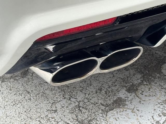 ハイエースバン スーパーGL ディーゼル/ダイナスティフルエアロ/ALPINEBIGX/11インチ/ベッドキット/フリップダウン/カーテン/インテリアパネル/LEDテール/ローダウン/ゼロブレイクファング/車中泊仕様/キャンプ仕様(52枚目)