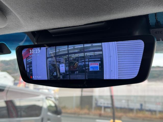 ハイエースバン スーパーGL ディーゼル/ダイナスティフルエアロ/ALPINEBIGX/11インチ/ベッドキット/フリップダウン/カーテン/インテリアパネル/LEDテール/ローダウン/ゼロブレイクファング/車中泊仕様/キャンプ仕様(69枚目)