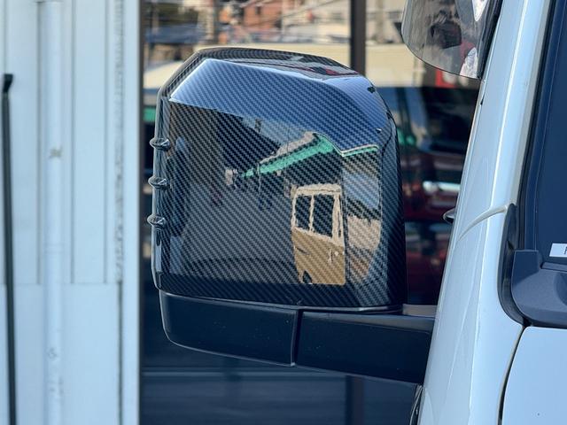 ハイエースバン スーパーＧＬ　ディーゼル車／ＡＬＰＩＮＥ１１インチナビ／ワイドボディ／ベッド／床張り／モデリスタエアロ／パワースライドドア／オーバーフェンダー／デジタルインナーミラー／ＬＥＤテールランプ／中古ハイエースカスタム（46枚目）