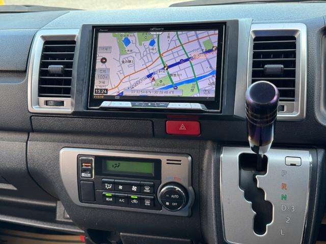 ハイエースバン スーパーＧＬ　ディーゼル車／モデリスタフルエアロ／ベッドキット／４１５コブラ／ＬＥＤテール／ハイマウント／ローダウン／ＣＲＳ／ＥＳＳＥＸ／１７ＡＷ／８インチナビ／バックカメラ／ＥＴＣ／キャンピングカー／車中泊仕様（67枚目）