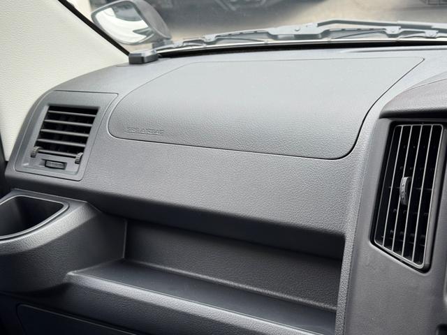 タウンエースバン ＧＬ　新車／Ｌｕａｎａ／ベッドキット／床パネル／ブラック内装カバー／シートカバー／ウッドパネル／ナビ／ＥＴＣ／バックカメラ／テーブル／キャンプ仕様／タウンエースカスタム／車中泊仕様新車／ＬＥＤヘッドランプ（37枚目）