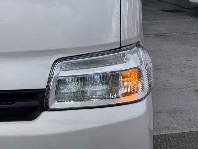 タウンエースバン ＧＬ　新車／Ｌｕａｎａ／ベッドキット／床パネル／ブラック内装カバー／シートカバー／ウッドパネル／ナビ／ＥＴＣ／バックカメラ／テーブル／キャンプ仕様／タウンエースカスタム／車中泊仕様新車／ＬＥＤヘッドランプ（56枚目）