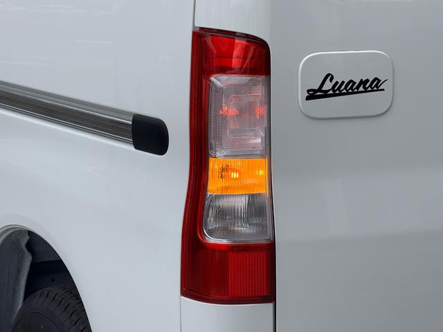 タウンエースバン ＧＬ　新車／Ｌｕａｎａ／ベッドキット／床パネル／ブラック内装カバー／シートカバー／ウッドパネル／ナビ／ＥＴＣ／バックカメラ／テーブル／キャンプ仕様／タウンエースカスタム／車中泊仕様新車／ＬＥＤヘッドランプ（63枚目）