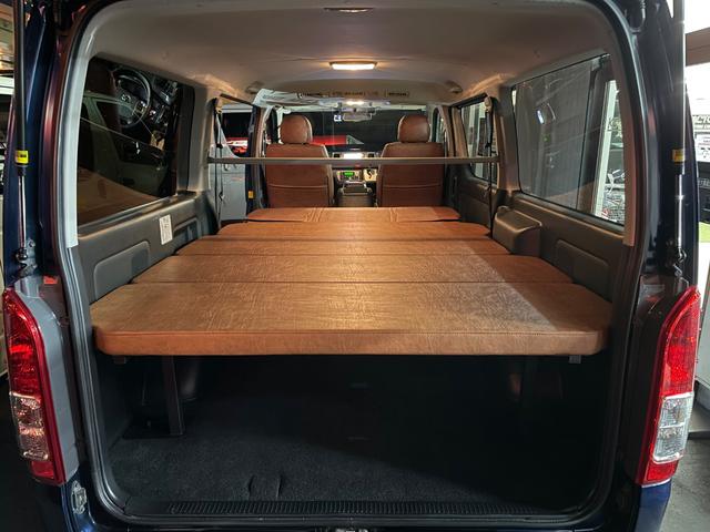 ハイエースバン リノカ/RENOCA/コーストライン/丸目フェイス/両側パワースライドドア/プッシュスタート/クラシックブラウン内装/新品ベッドキット/フルフラットベッド/リーンコロラド16AW/キャンピングカー仕様(8枚目)